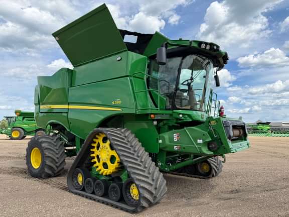 2023 John Deere S780