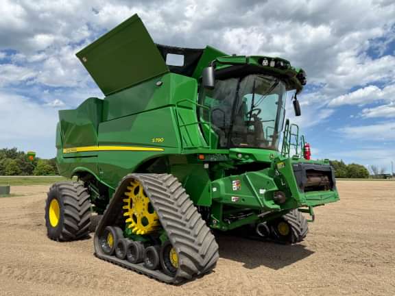 2023 John Deere S790