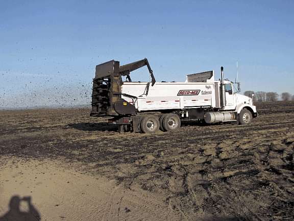 Fp2 spreader working in the field.